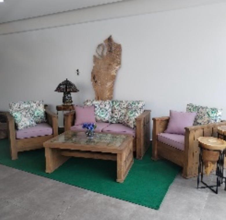 Awdeh Lambert Forest Salon